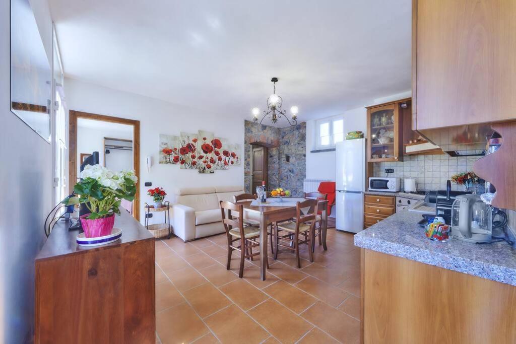 Casa Ducale Como Lake View Mandello del Lario Exterior foto